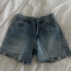 Brandy Melville J. Galt denim shorts